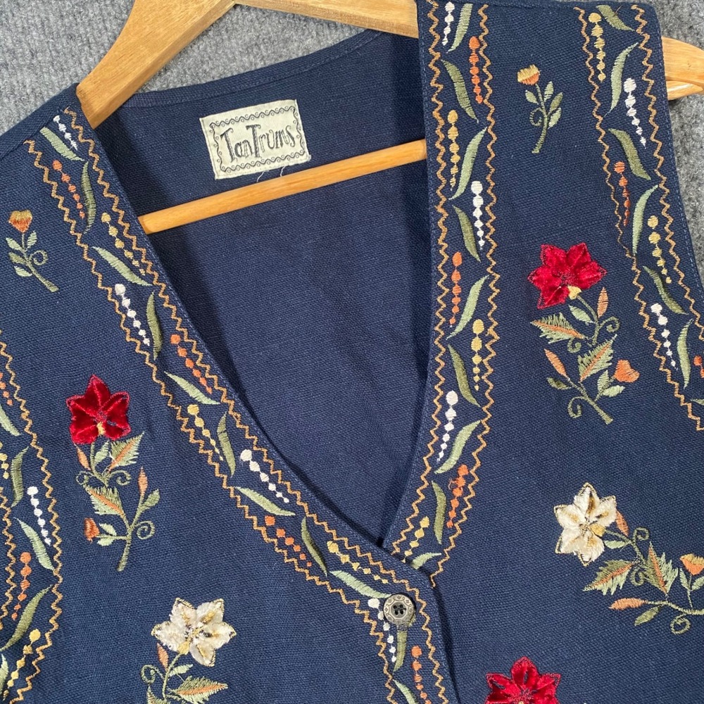 TanTrums Floral Embroidered Vest Womens L Navy Blue Button Front Boho Whimsigoth